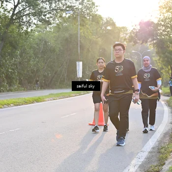 Runner Photo 7137009