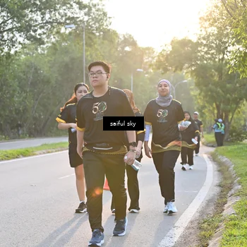Runner Photo 7137010