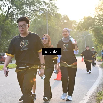 Runner Photo 7137017