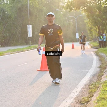 Runner Photo 7137056