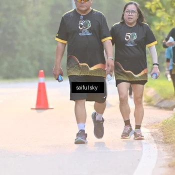Runner Photo 7137101
