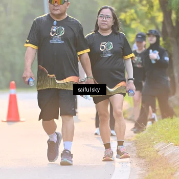 Runner Photo 7137111