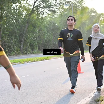 Runner Photo 7137175