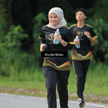 Runner Photo 7137475