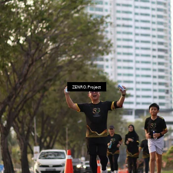 Runner Photo 7137495