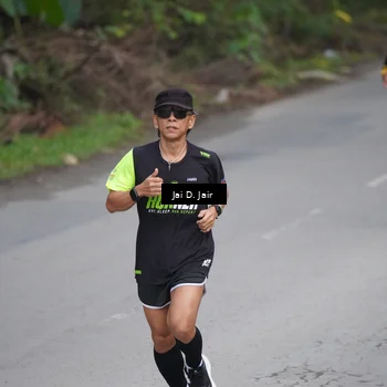 Runner Photo 7137535