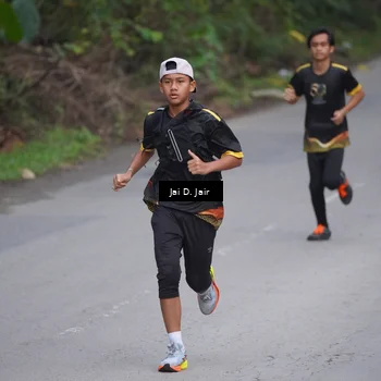 Runner Photo 7137549