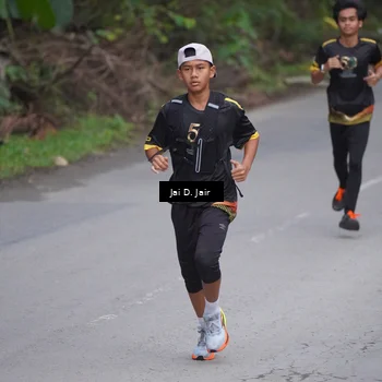 Runner Photo 7137555