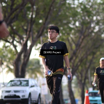 Runner Photo 7137557