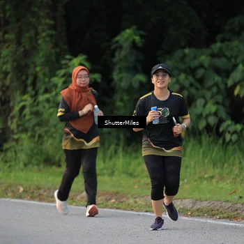 Runner Photo 7137603