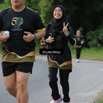Runner Photo 7137659