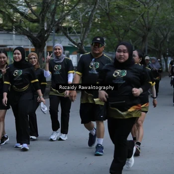 Runner Photo 7137703