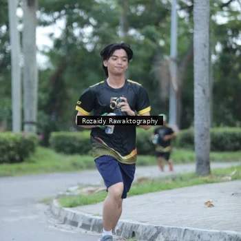 Runner Photo 7137706