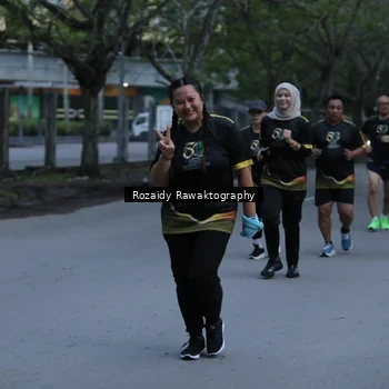 Runner Photo 7137771