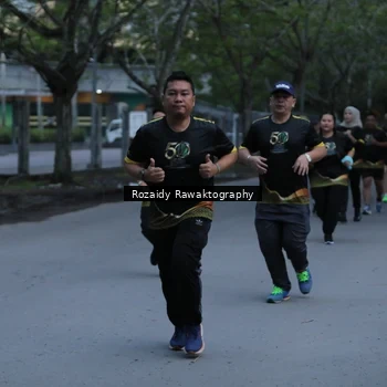 Runner Photo 7137868