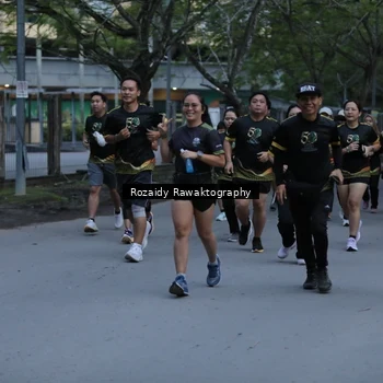 Runner Photo 7138011