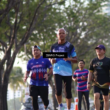 Runner Photo 7138123
