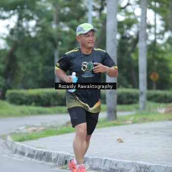 Runner Photo 7138430