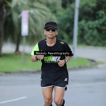 Runner Photo 7138453