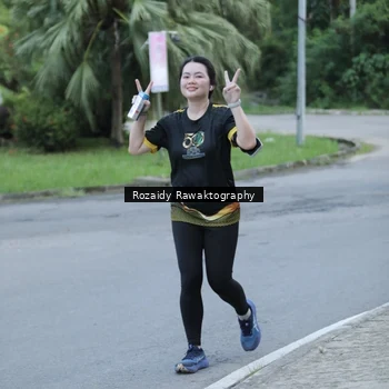 Runner Photo 7138456