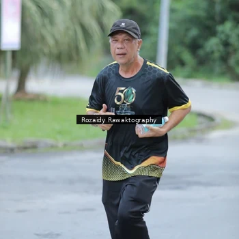 Runner Photo 7138467