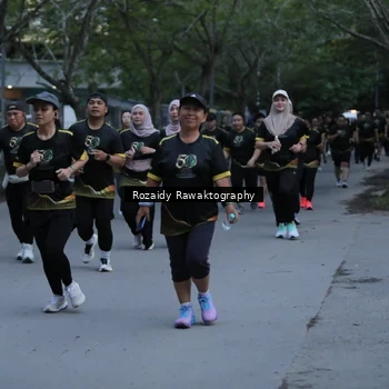 Runner Photo 7138560