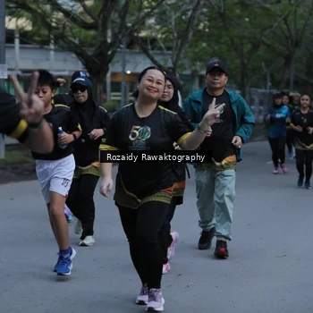Runner Photo 7138571
