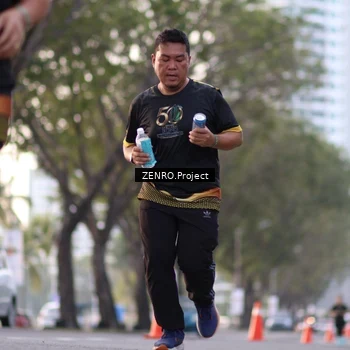 Runner Photo 7138612