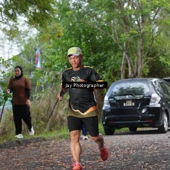 Runner Photo 7138702