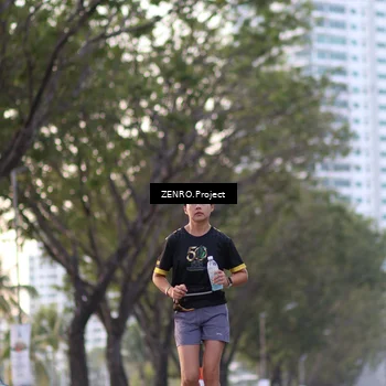 Runner Photo 7138849