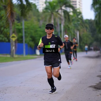 Runner Photo 7139004