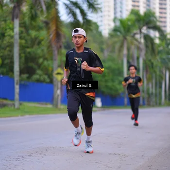 Runner Photo 7139024