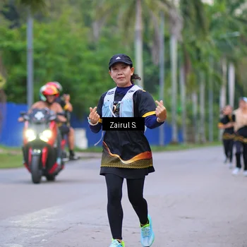 Runner Photo 7139073