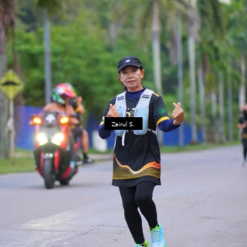 Runner Photo 7139116