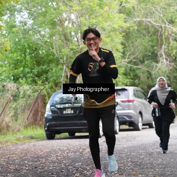 Runner Photo 7139535