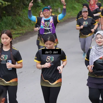 Runner Photo 7139695