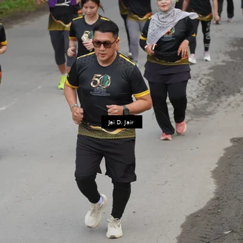 Runner Photo 7139717