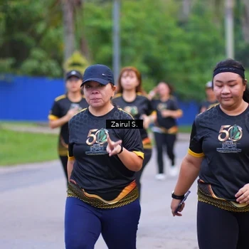 Runner Photo 7139841