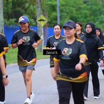 Runner Photo 7139860