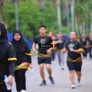 Runner Photo 7139899