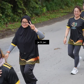 Runner Photo 7139946