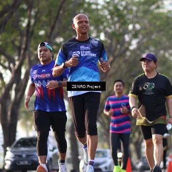Runner Photo 7140056