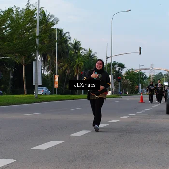 Runner Photo 7140331