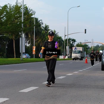 Runner Photo 7140355