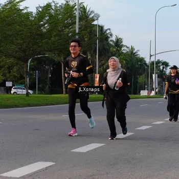 Runner Photo 7140374