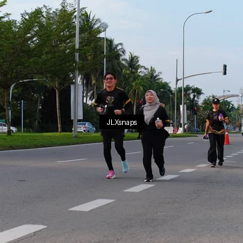 Runner Photo 7140380