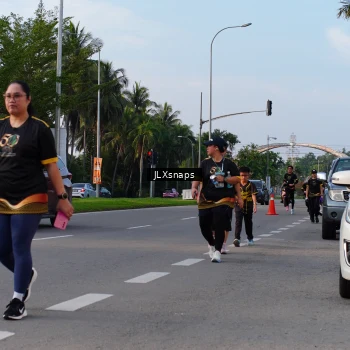 Runner Photo 7140418