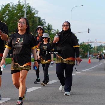 Runner Photo 7140473
