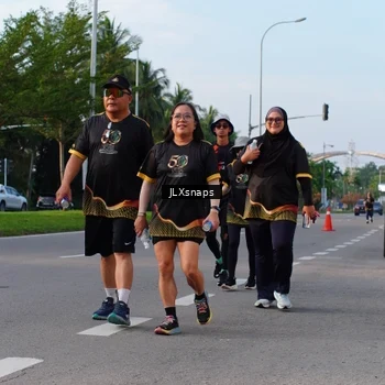 Runner Photo 7140496