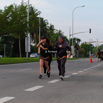 Runner Photo 7140513